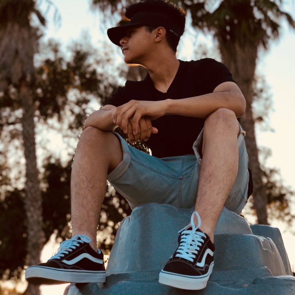 Meet your Posher, Christian